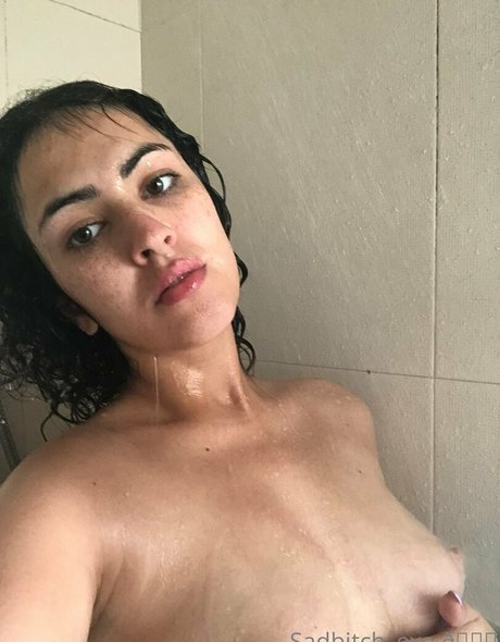 sadbitch exe OnlyFans Bilder