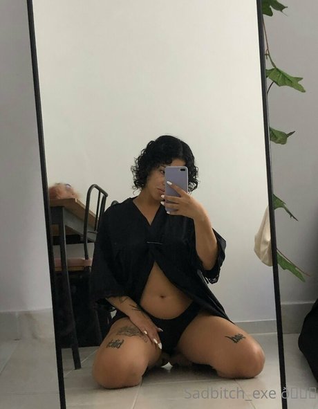 sadbitch exe Porn OnlyFans Leak