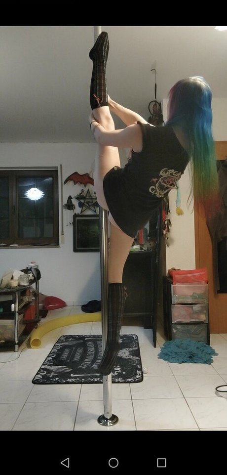 Kieseldesverderbens Nacktbilder von OnlyFans geleakt