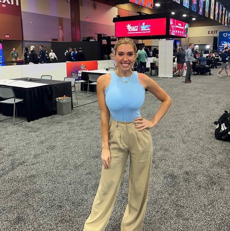 Taylor Mathis Nacktbilder OnlyFans Leaks