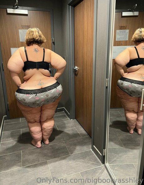 bigbootyasshley Nacktbilder von OnlyFans