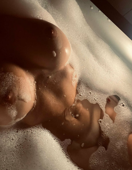 iidazsofia OnlyFans Leak