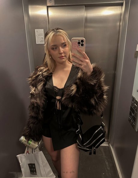 Kiiddii Leaks von OnlyFans