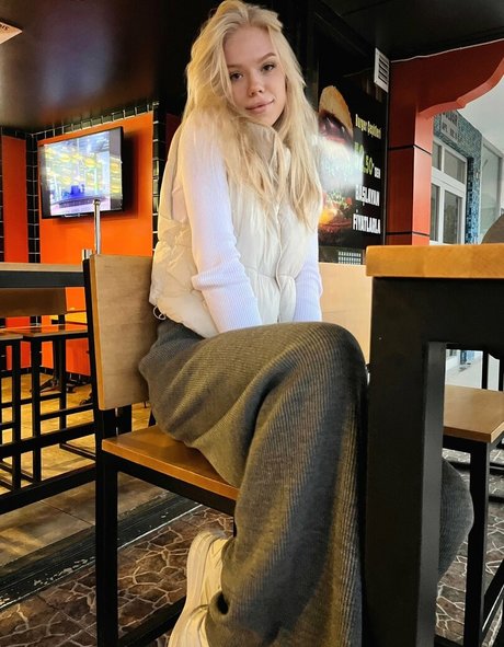 Sonyaplush Nacktbilder auf OnlyFans