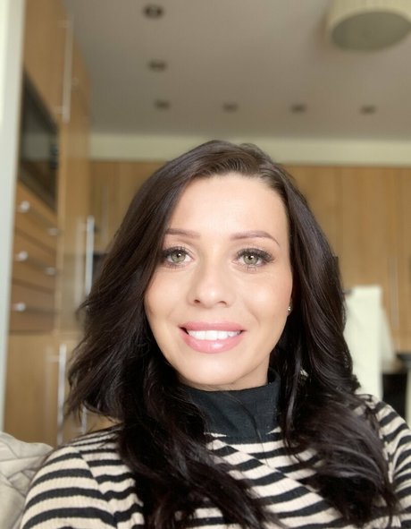 vickyloveporn Leaks von OnlyFans