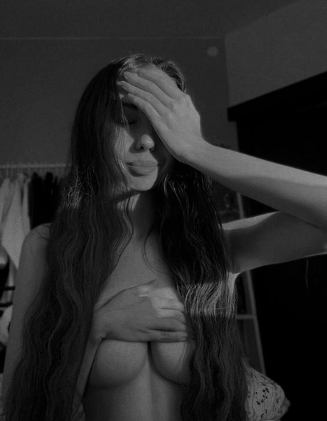 Leratlerat OnlyFans Striptease