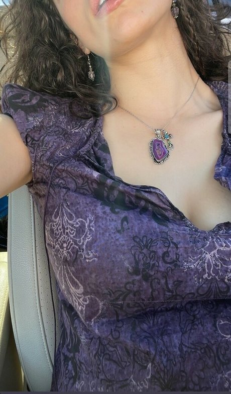 Bella Ossi OnlyFans OnlyFans