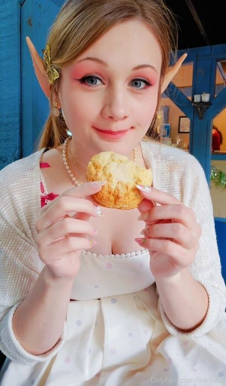 Miinuinu Nackt auf OnlyFans