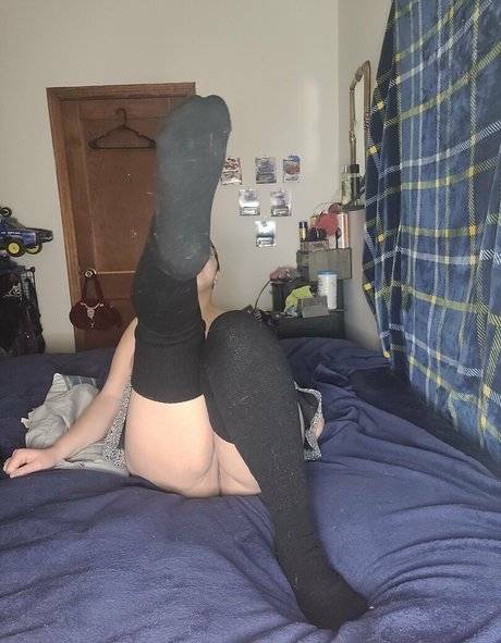 baby azalea OnlyFans Model Bilder