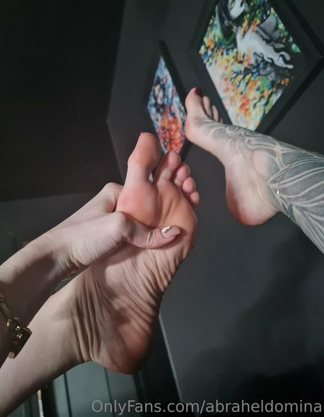abraheldomina OnlyFans Bilder