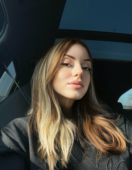 abraheldomina Nacktbilder geleakt OnlyFans Porn geleakt