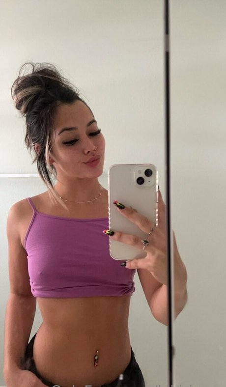 kikirivers NurlyFans-Brüste