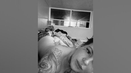 THICKEST BDSM QUEEN OnlyFans Fotos