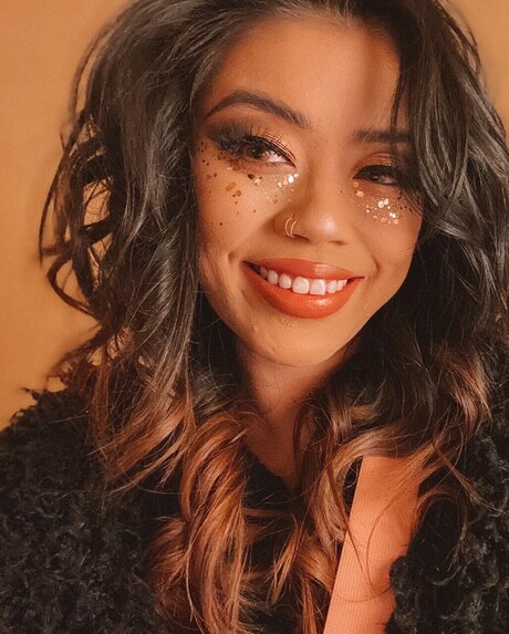 bebe demure OnlyFans-Pornos