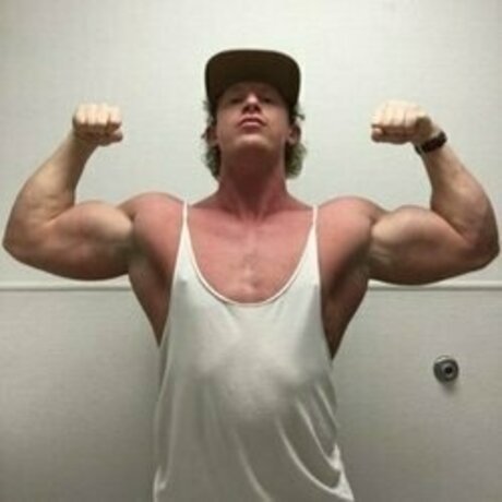 TankEngineX Nacktbilder-Leaks von OnlyFans