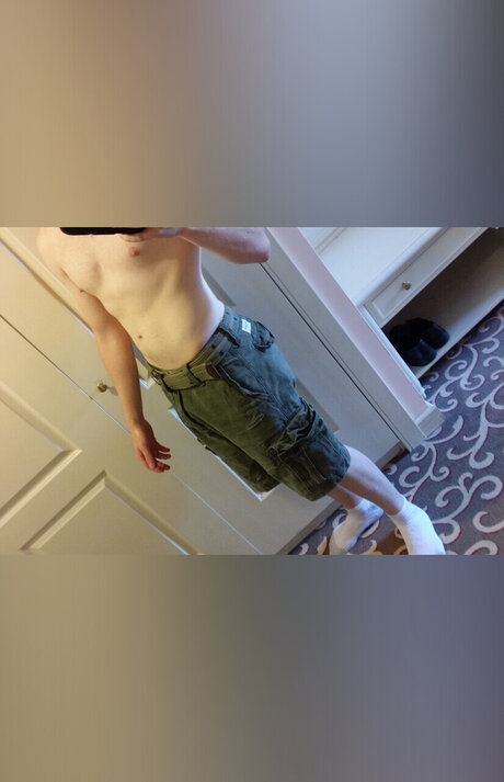 Gay Adventurer Heiße OnlyFans Inhalte