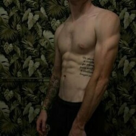 Nathan Windsor OnlyFans Fotos