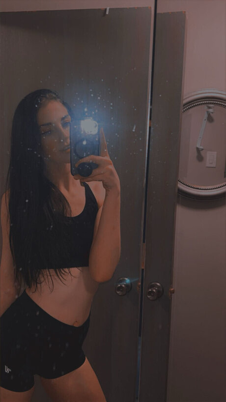 May Foxx OnlyFans nackt