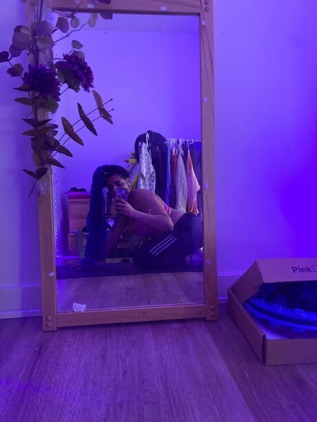 JuicyPHX Po OnlyFans