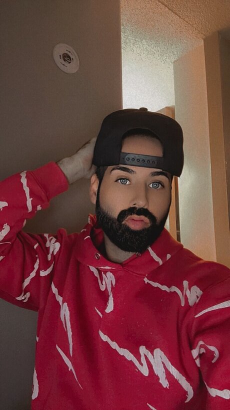 _CaliiBoii_ NurlyFans-Brüste