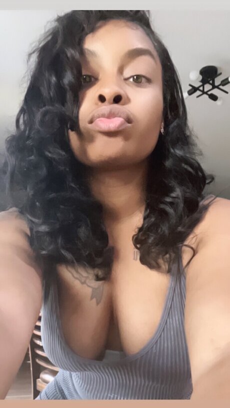 Lola skye OnlyFans Pornografie geleakt