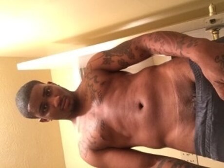 Pain OnlyFans Nacktbilder