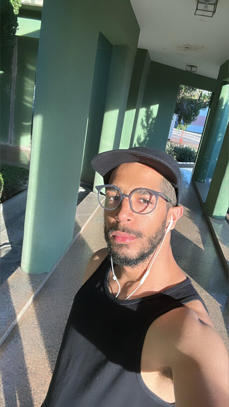 NIS Nacktbilder OnlyFans