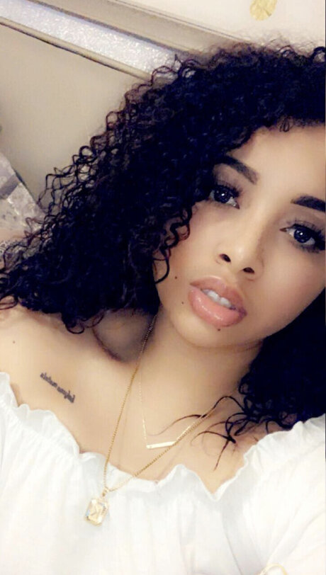 Lexxi Oben ohne OnlyFans