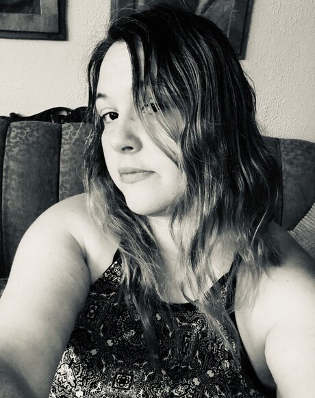 Mellow Stone Neue geleakte OnlyFans-Inhalte