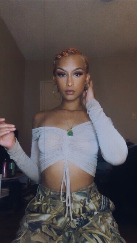 Chelle OnlyFans Bilder