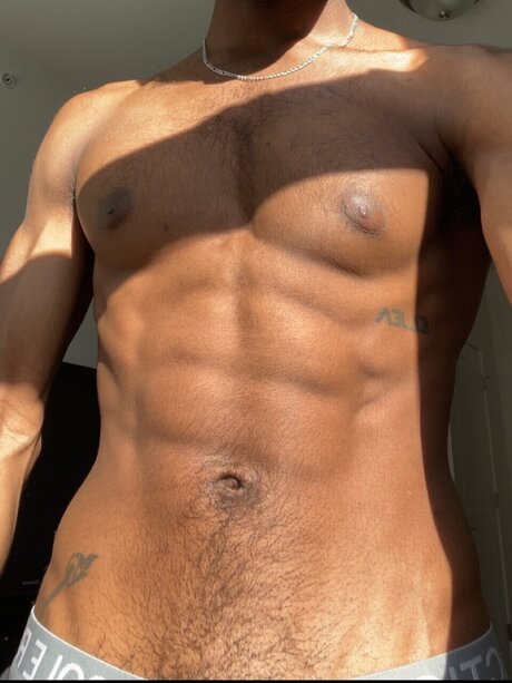 Autti Nacktbilder auf OnlyFans