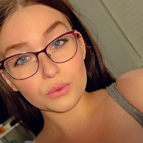 Michelle Rose_ OnlyFans Strip