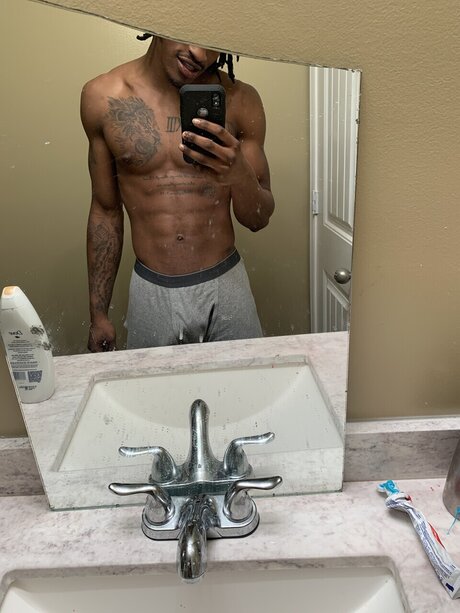 Shellthefool Nackt auf OnlyFans