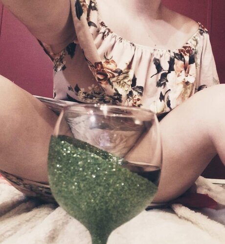 Coming For You OnlyFans Nacktbilder