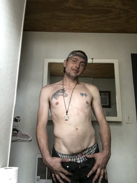 Nate5 9 Nacktbilder von OnlyFans