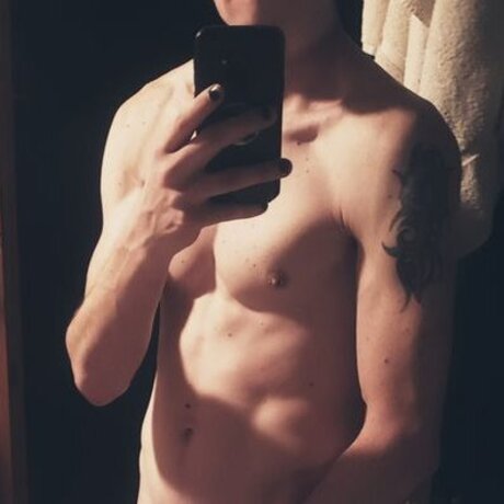 AlphaInvictus Nacktbilder von OnlyFans geleakt