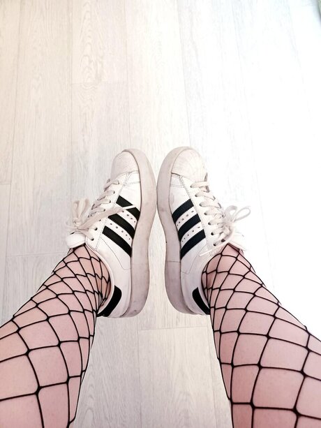 Lovely Feet Nacktbilder geleakt OnlyFans Nacktporno