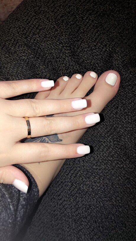 Pretty Little Nurse Feet_ OnlyFans Sex Leak