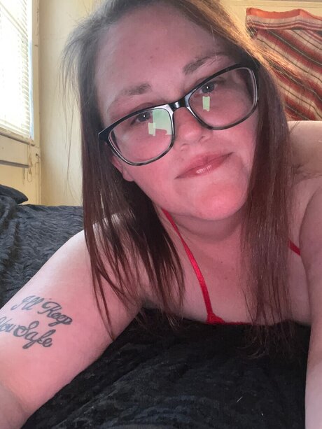 Latisha OnlyFans Brüste Bild