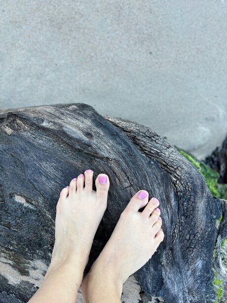 Feet in the beach Joi OnlyFans