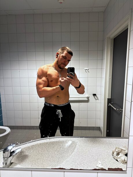 Papu OnlyFans Bilder