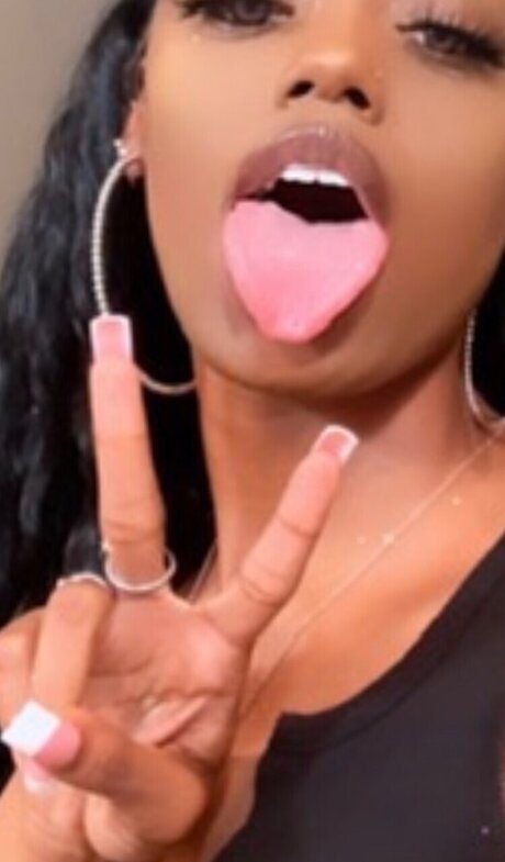 FellatioFairy Nacktpornos auf OnlyFans