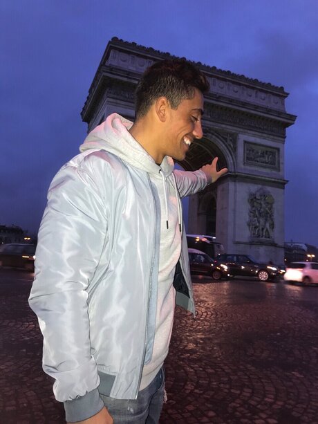 Mathieu Weizman Nacktpornos auf OnlyFans