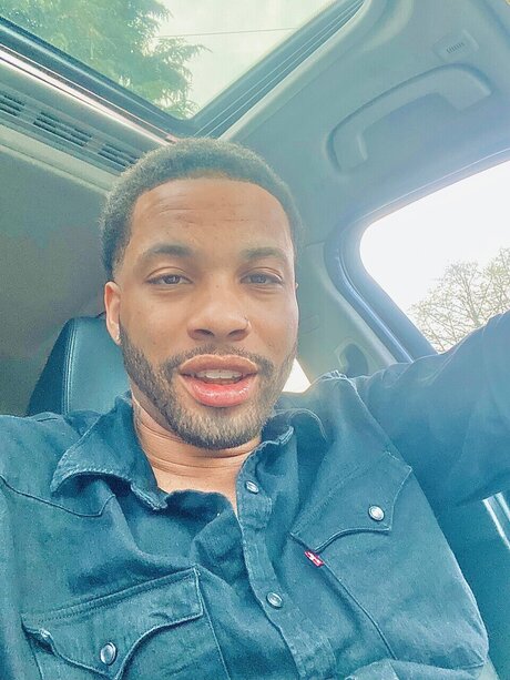 Chavareus Geleakte OnlyFans-Inhalte