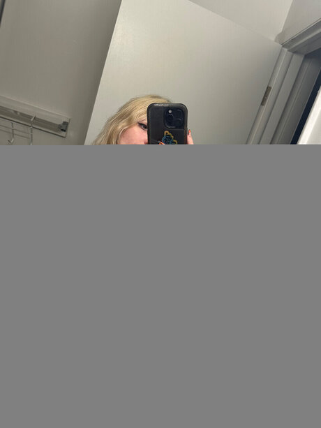 HeyK OnlyFans-Creator