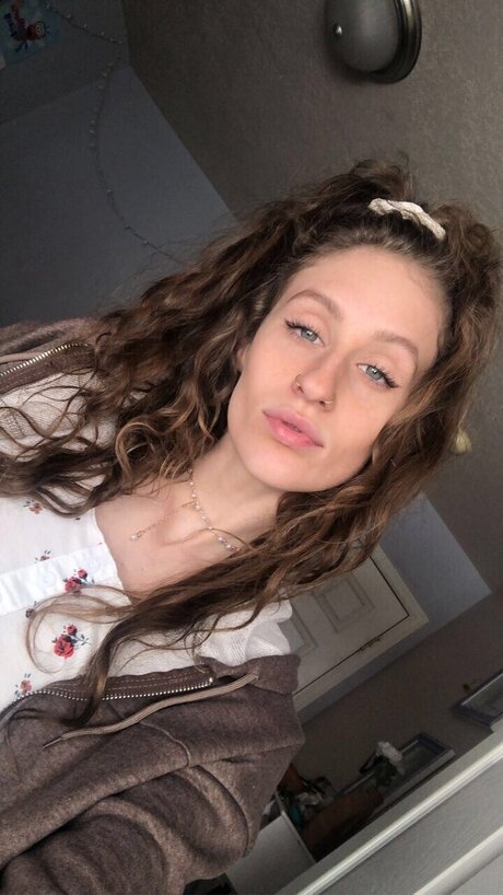 ShareBear OnlyFans Model Bilder