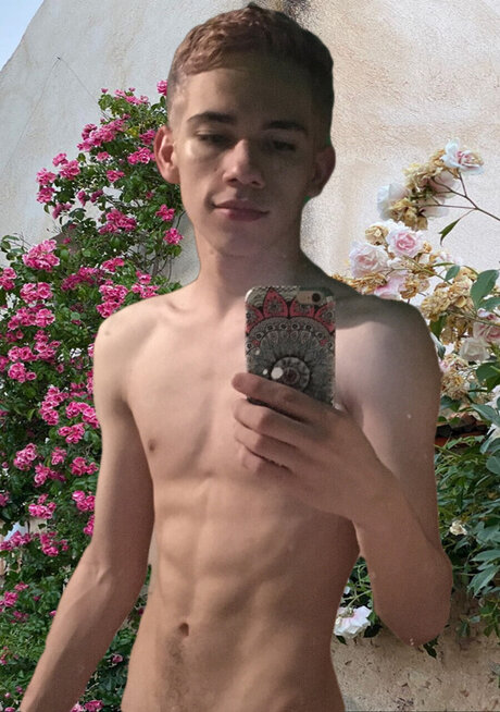 PinkyRose OnlyFans Bilder