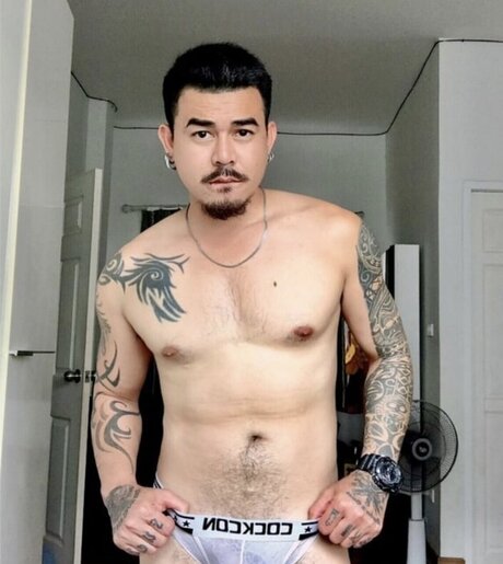 Nirut9 OnlyFans-Leaks