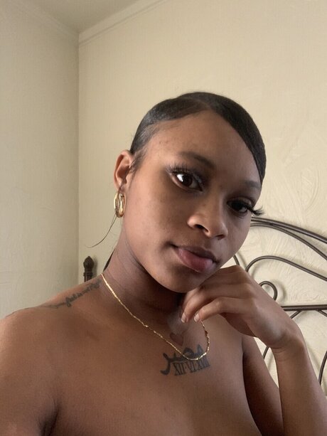 CarmelBtha1 OnlyFans-Pornos