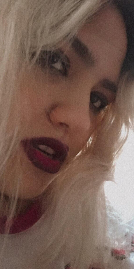 Savi L pez OnlyFans NSFW